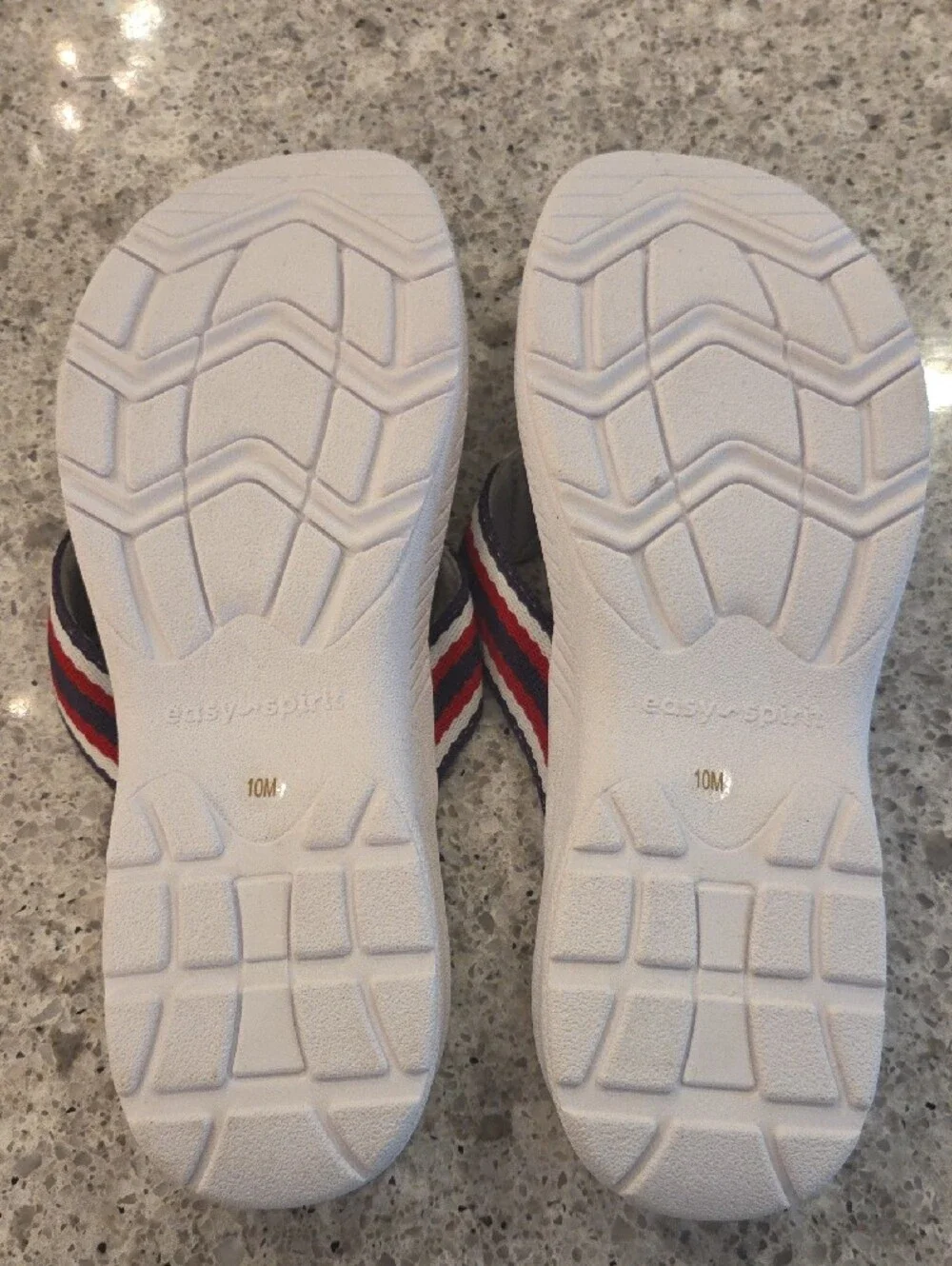 Easy Spirit White Flip Flops with Red & Navy Striped Straps Never Worn